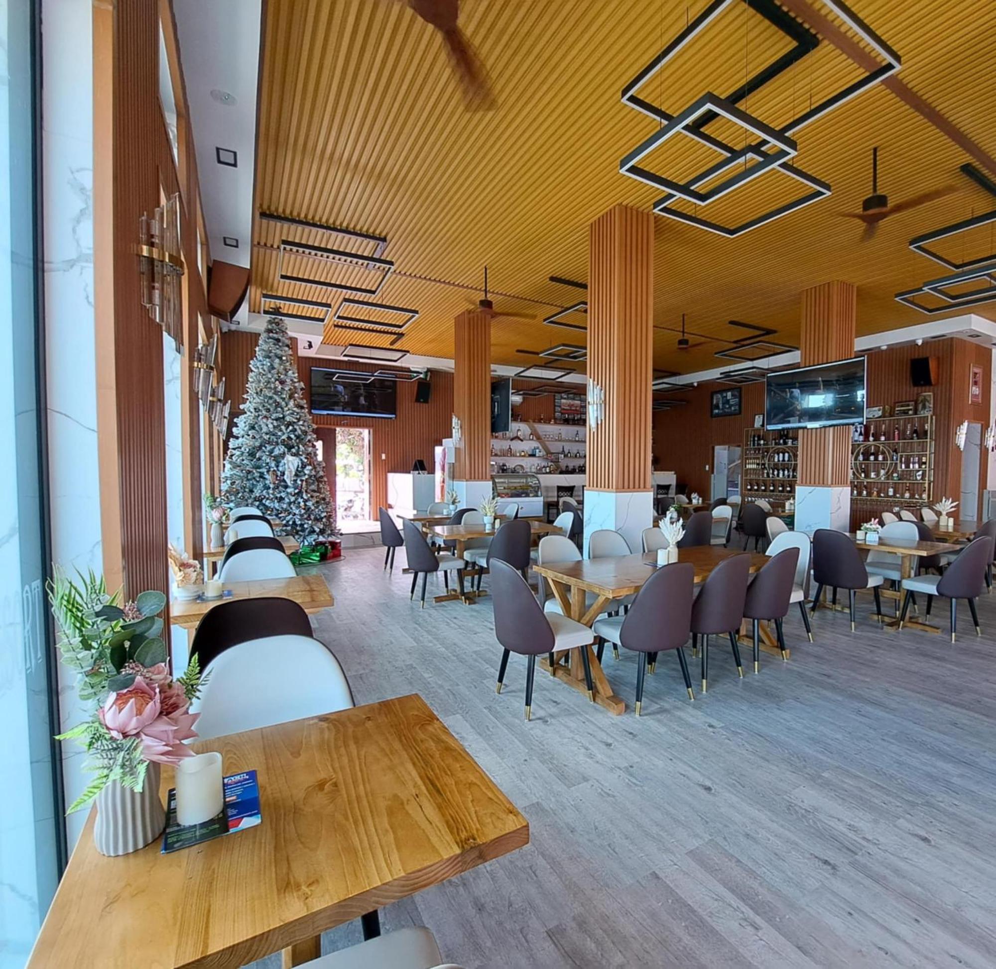 Cave Beach Resort Dingalan Exterior foto