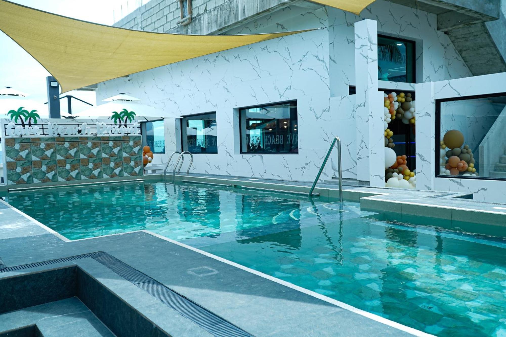 Cave Beach Resort Dingalan Exterior foto